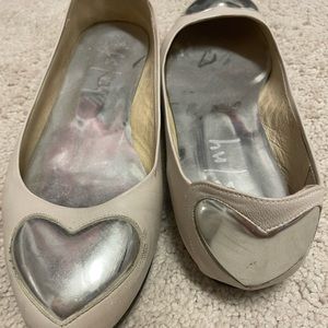 Adorable ballet slippers!